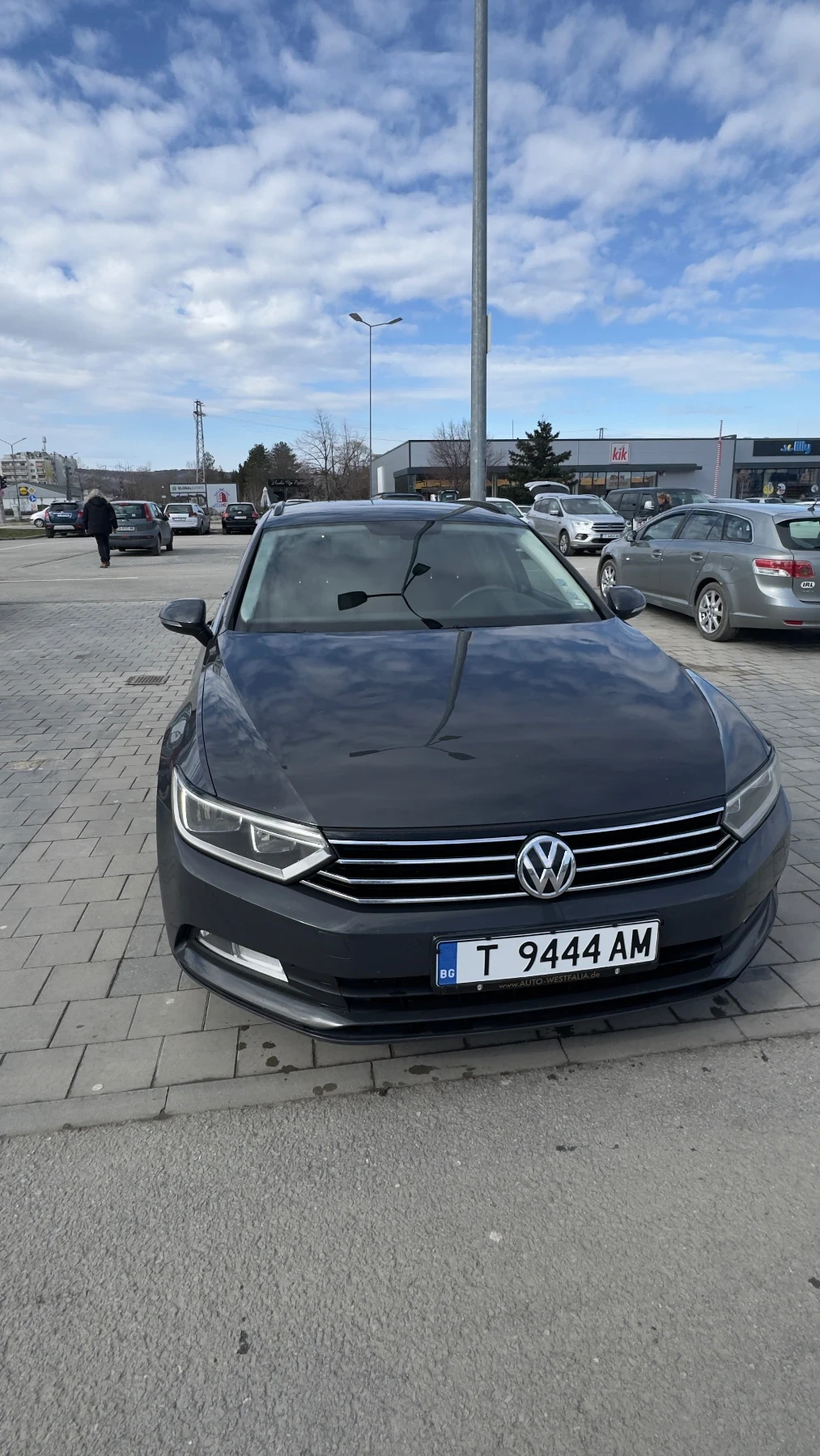 VW Passat