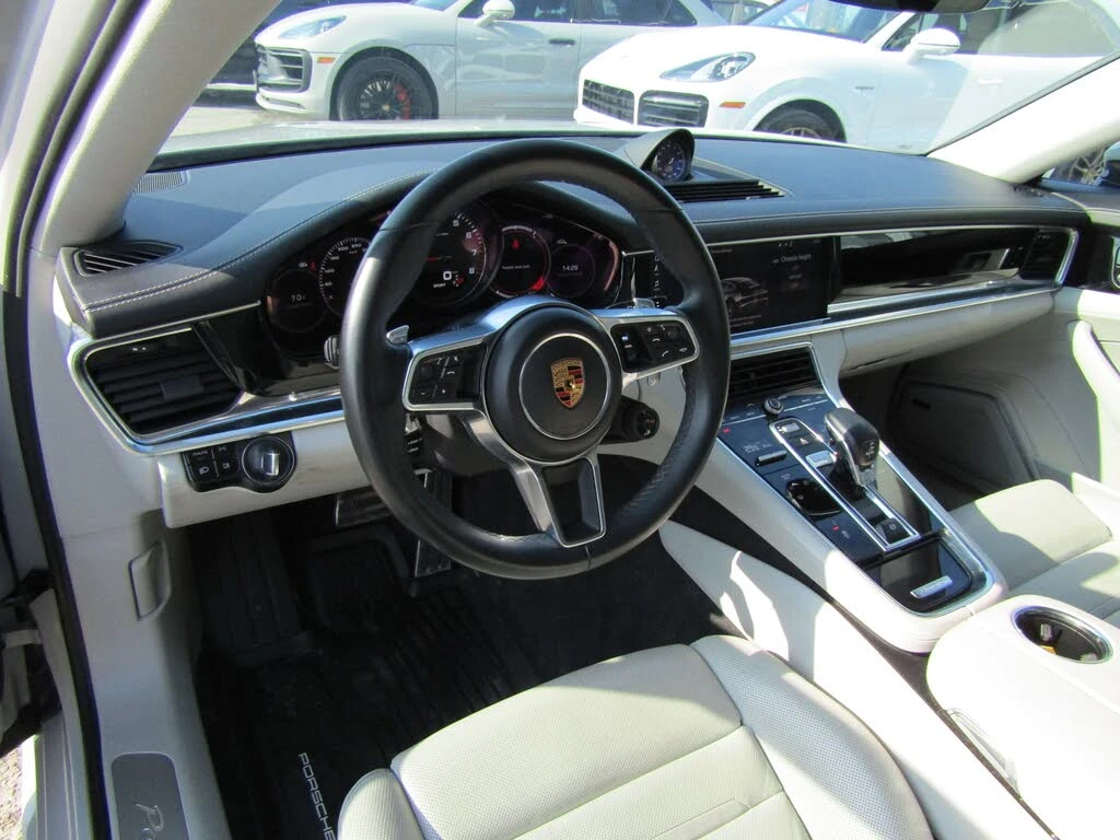 Porsche Panamera, снимка 9 - Автомобили и джипове - 53813694