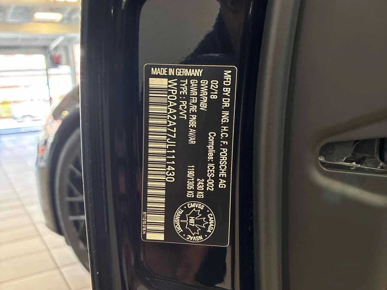 Porsche Panamera 4 AWD  CARFAX, снимка 10 - Автомобили и джипове - 53845774