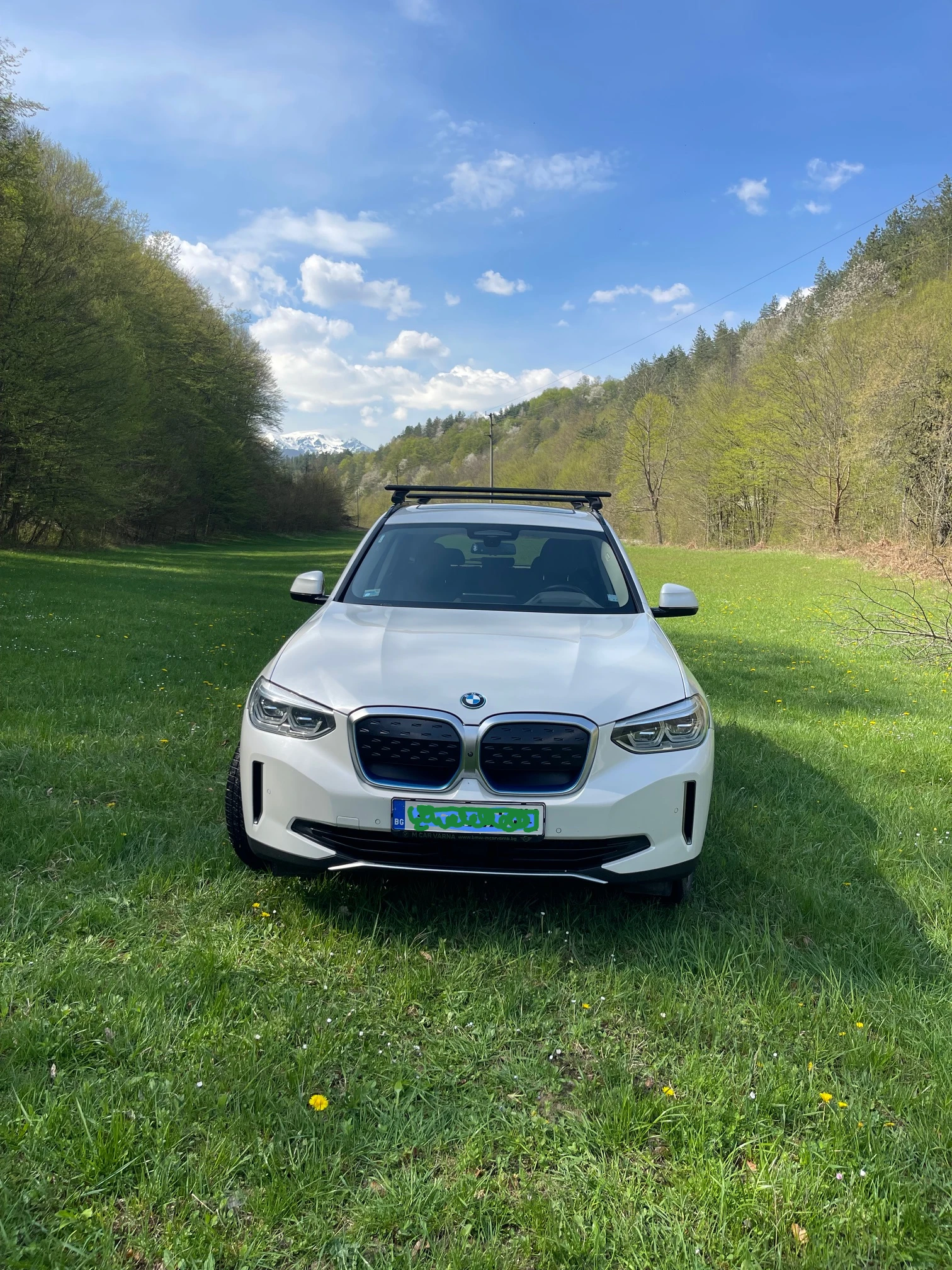 BMW iX3, снимка 3 - Автомобили и джипове - 54271909