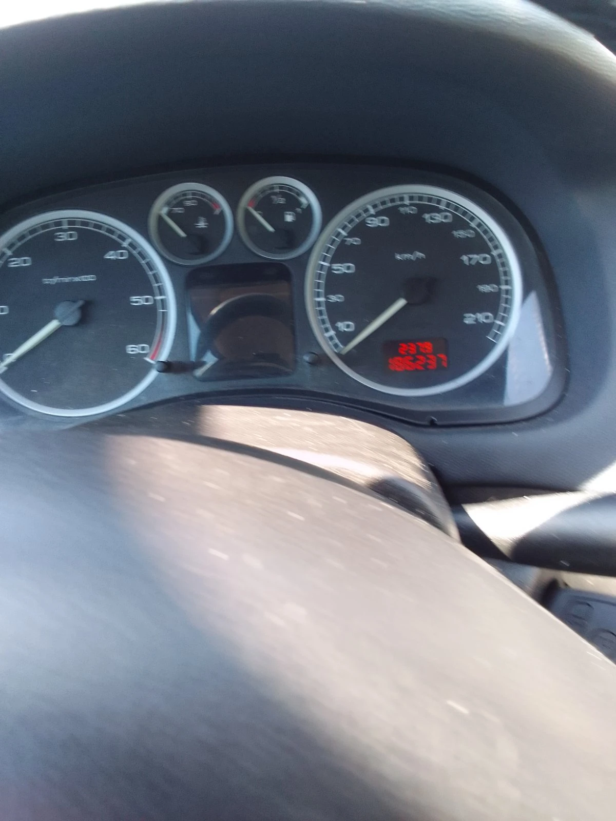 Peugeot 307, снимка 3 - Автомобили и джипове - 54320938