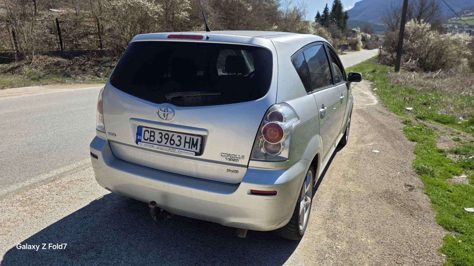 Toyota Corolla verso 2.2 d-cat, снимка 2 - Автомобили и джипове - 54508114