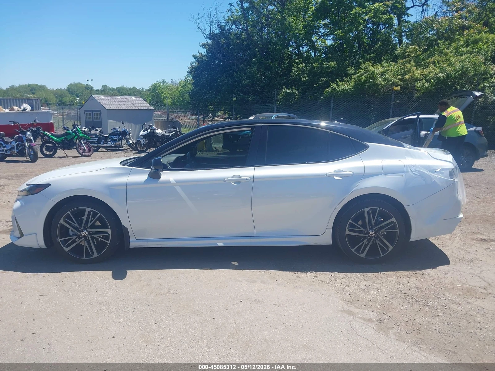 Toyota Camry 2026 TOYOTA CAMRY XSE, снимка 15 - Автомобили и джипове - 54788686