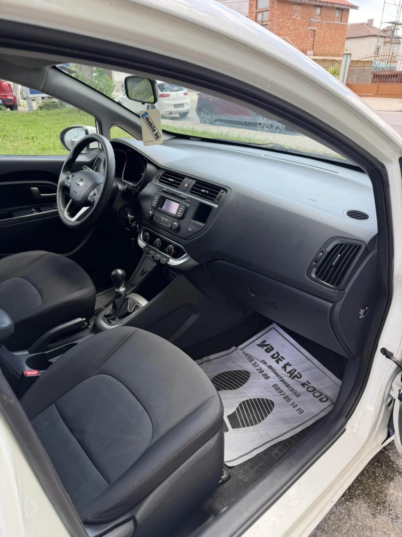 Kia Rio, снимка 11 - Автомобили и джипове - 55021836