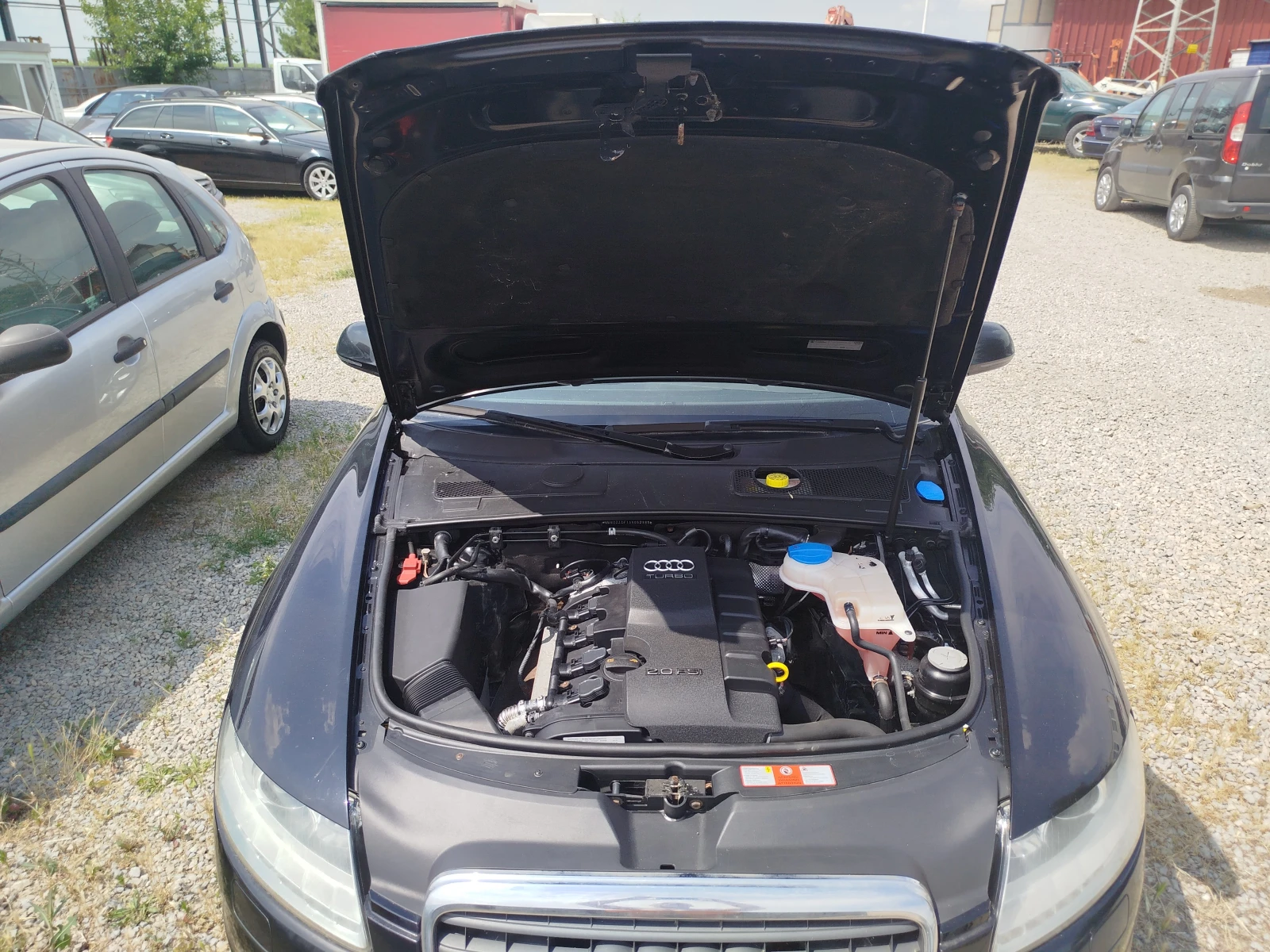 Audi A6 2.0turbo-Facelift, снимка 9 - Автомобили и джипове - 55022967