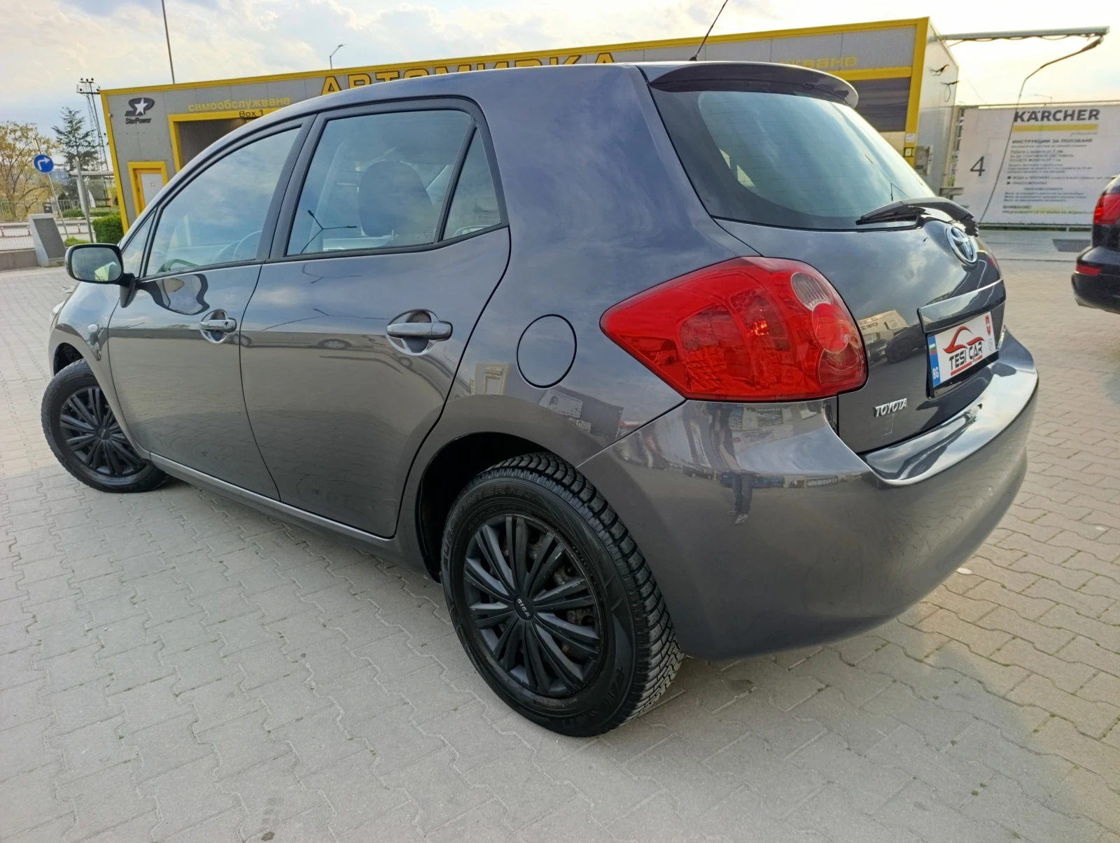 Toyota Auris 1.33 101�.�. | Mobile.bg � ����������� 16