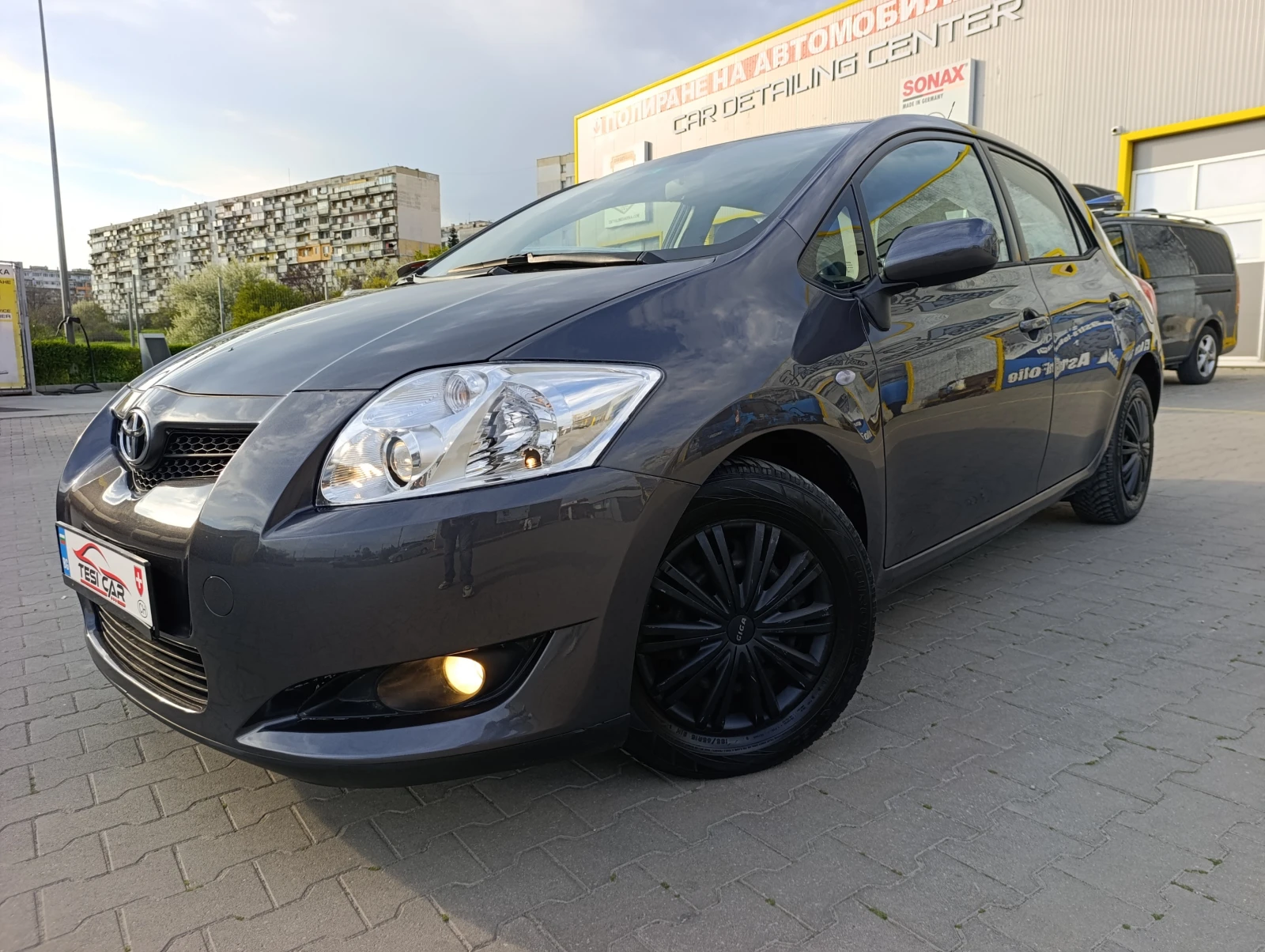 Toyota Auris 1.33 101�.�. | Mobile.bg � ����������� 2