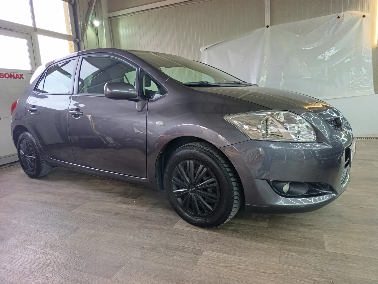 Toyota Auris 1.33 101�.�. | Mobile.bg � ����������� 4