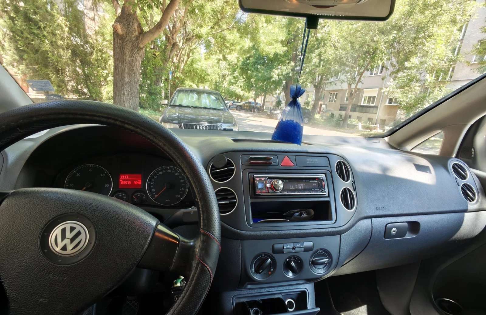 VW Golf Plus 1.9TDI, снимка 8 - Автомобили и джипове - 55542307
