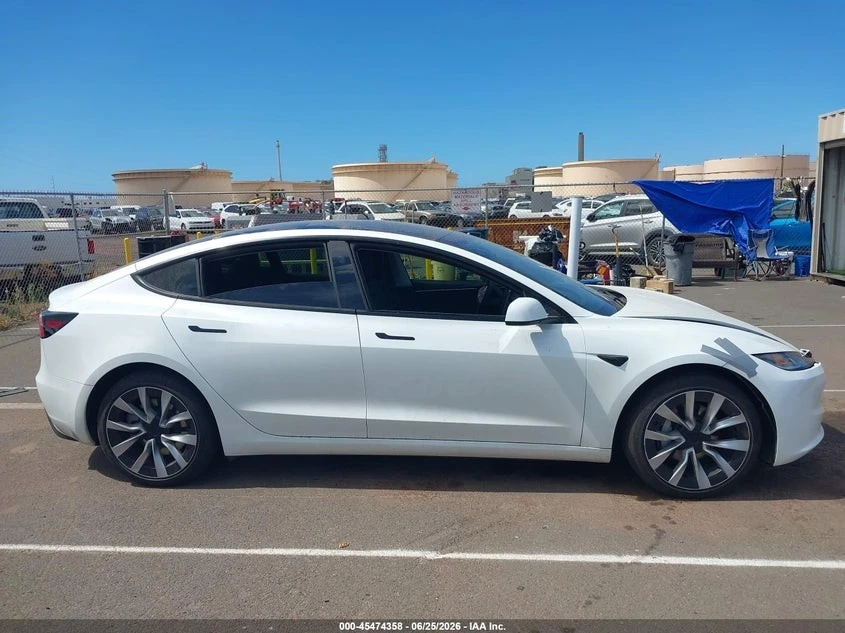 Tesla Model 3 LONG RANGE ALL-WHEEL DRIVE, снимка 4 - Автомобили и джипове - 55679599