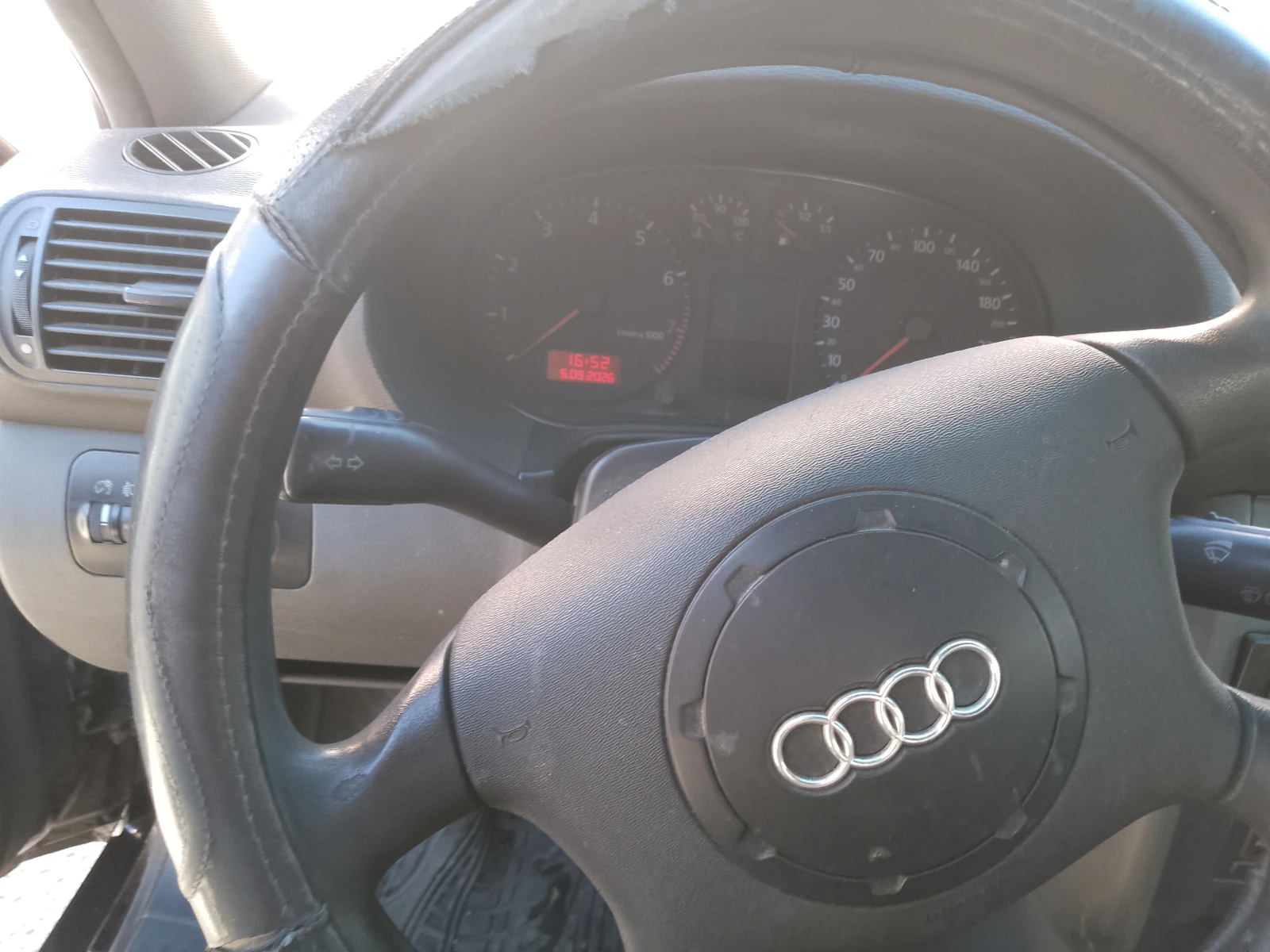 Audi A3 1.6 i | Mobile.bg � ����������� 10