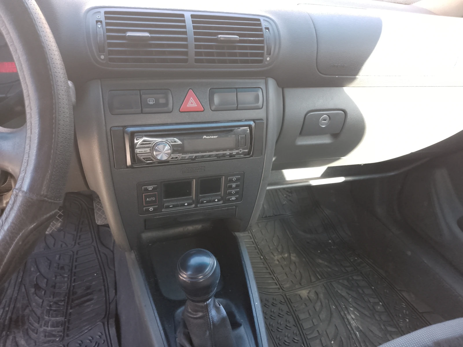 Audi A3 1.6 i | Mobile.bg � ����������� 8