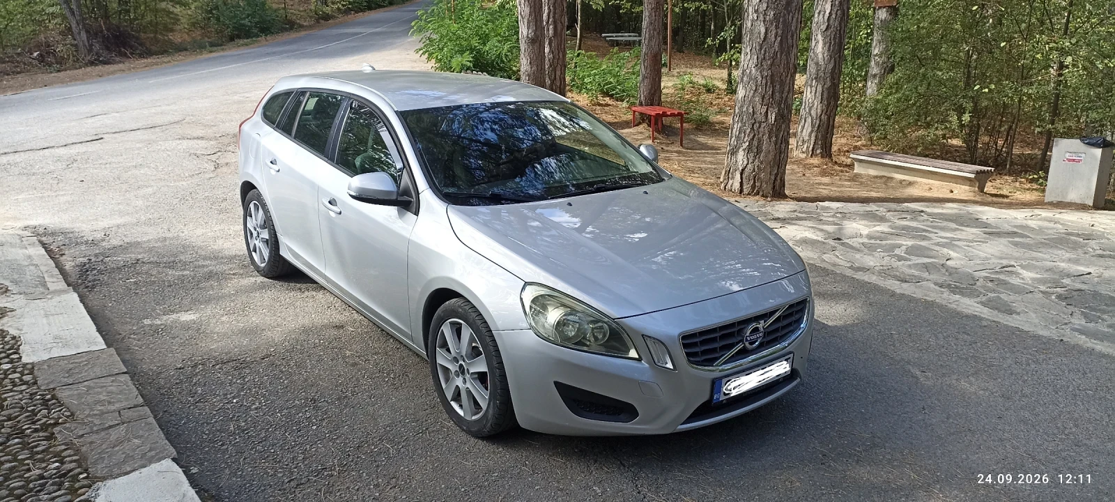 Volvo V60 V60, снимка 6 - Автомобили и джипове - 56209378