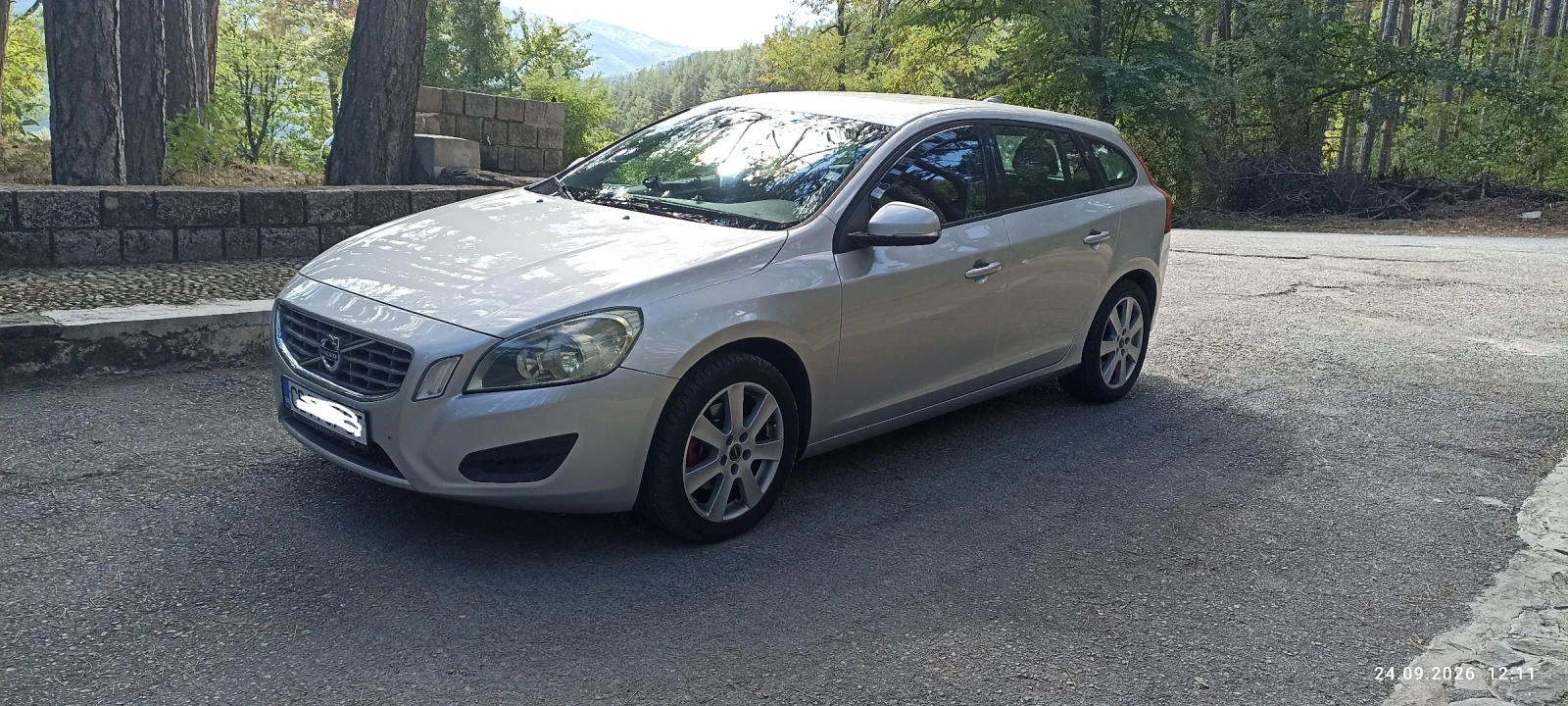Volvo V60 V60, снимка 4 - Автомобили и джипове - 56209378