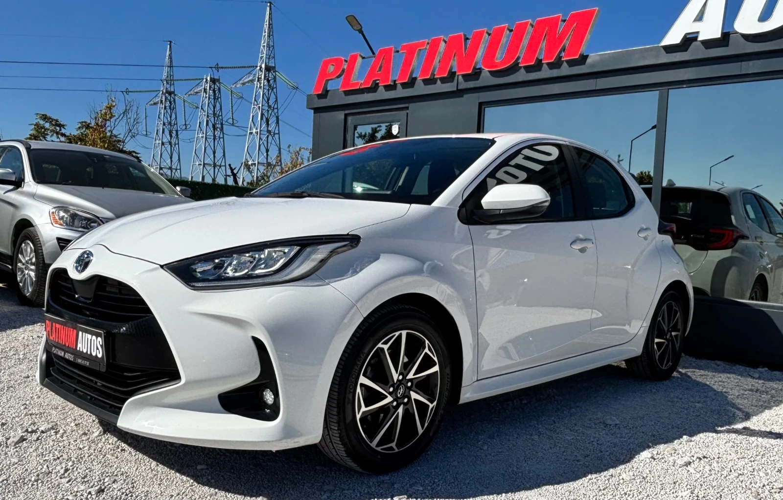 Toyota Yaris 1.5i/HYBRID/NAVI/������/���� 6  | Mobile.bg � ����������� 2