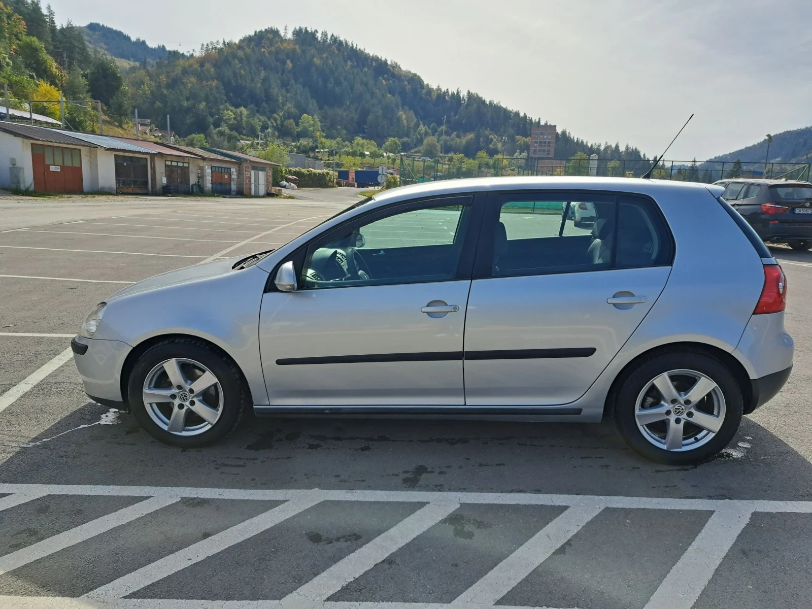 VW Golf 1.9TDI, снимка 3 - Автомобили и джипове - 56432674