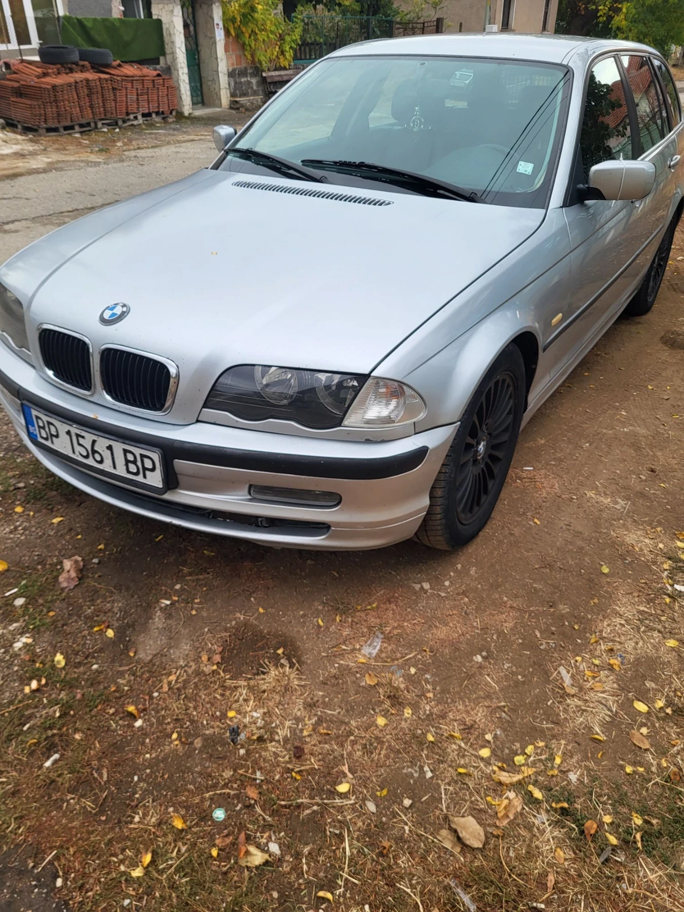 BMW 330