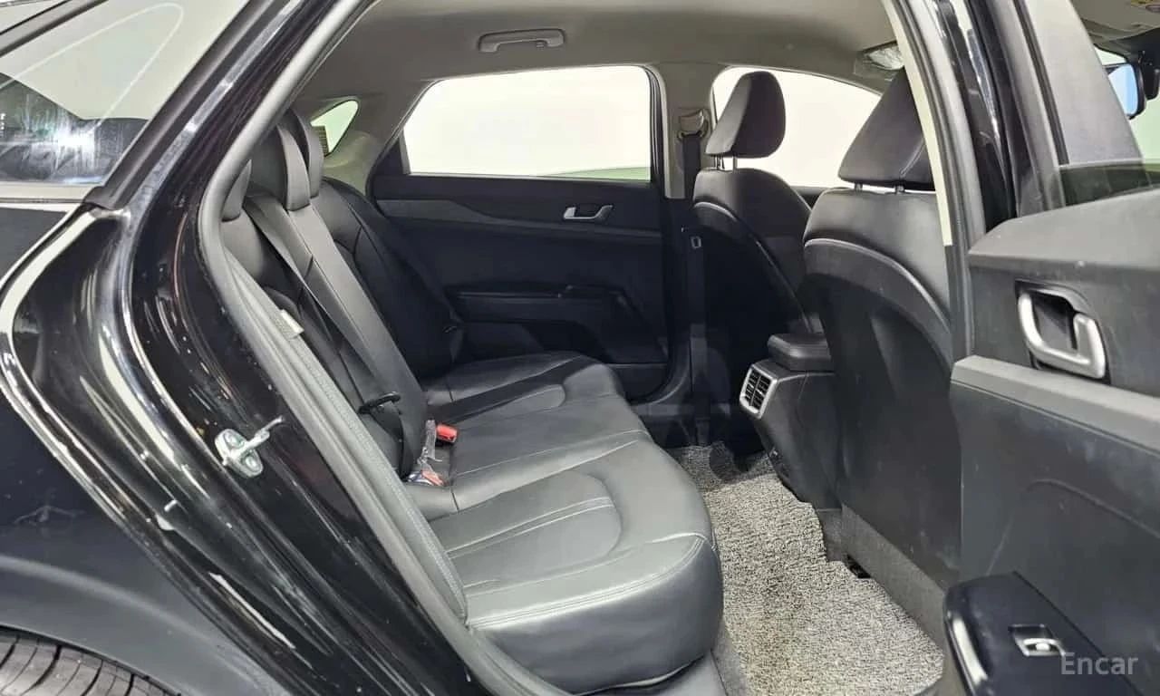 Kia K5, снимка 12 - Автомобили и джипове - 56724942