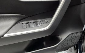 Toyota Rav4 XLE 5th Gen. 2.5 2WD Hybrid , снимка 16