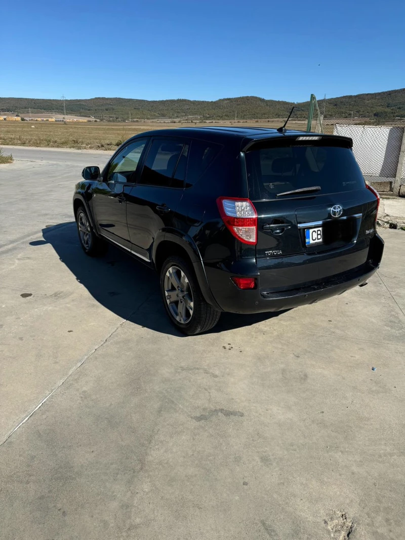 Toyota Rav4, снимка 3 - Автомобили и джипове - 48125441