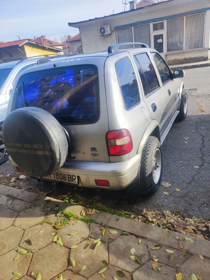 Kia Sportage 2, 0TDI, снимка 7 - Автомобили и джипове - 48023903