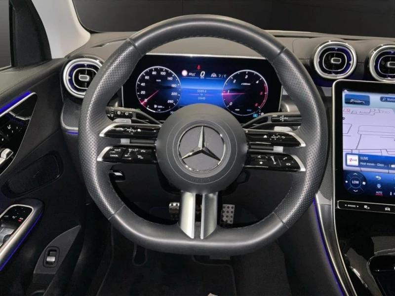 Mercedes-Benz GLC 220 d/ AMG/ 4-MATIC/ NIGHT/ DISTRONIC/ 360/ MEMORY/, снимка 10 - Автомобили и джипове - 51296982