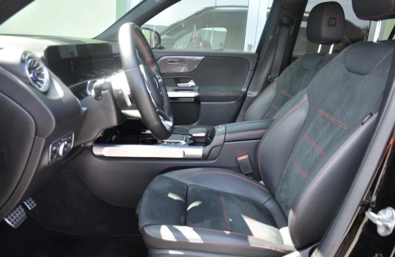Mercedes-Benz GLB 200d 4Matic AMG Line, снимка 6 - Автомобили и джипове - 52446655