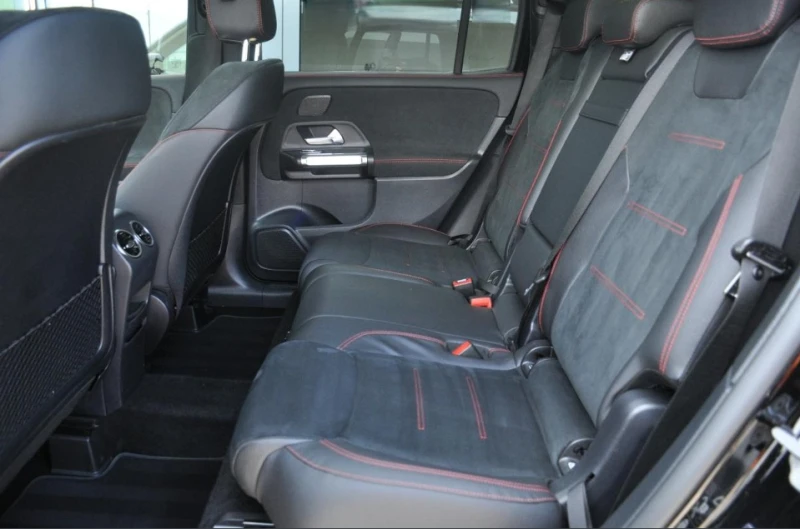 Mercedes-Benz GLB 200d 4Matic AMG Line, снимка 16 - Автомобили и джипове - 52446655