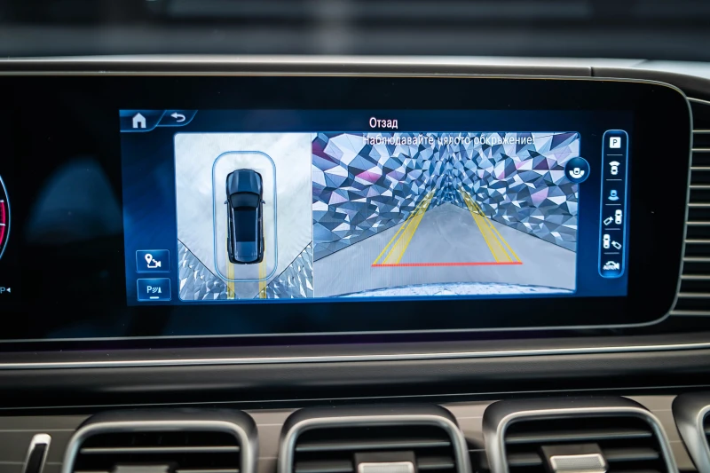 Mercedes-Benz GLS 600 Maybach 4M * Multimedia* FirstCl* 360* SoftCl* , снимка 17 - Автомобили и джипове - 53200125