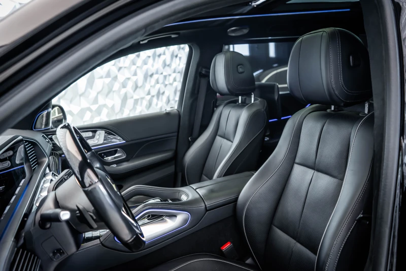 Mercedes-Benz GLS 600 Maybach 4M * Multimedia* FirstCl* 360* SoftCl* , снимка 12 - Автомобили и джипове - 53200125