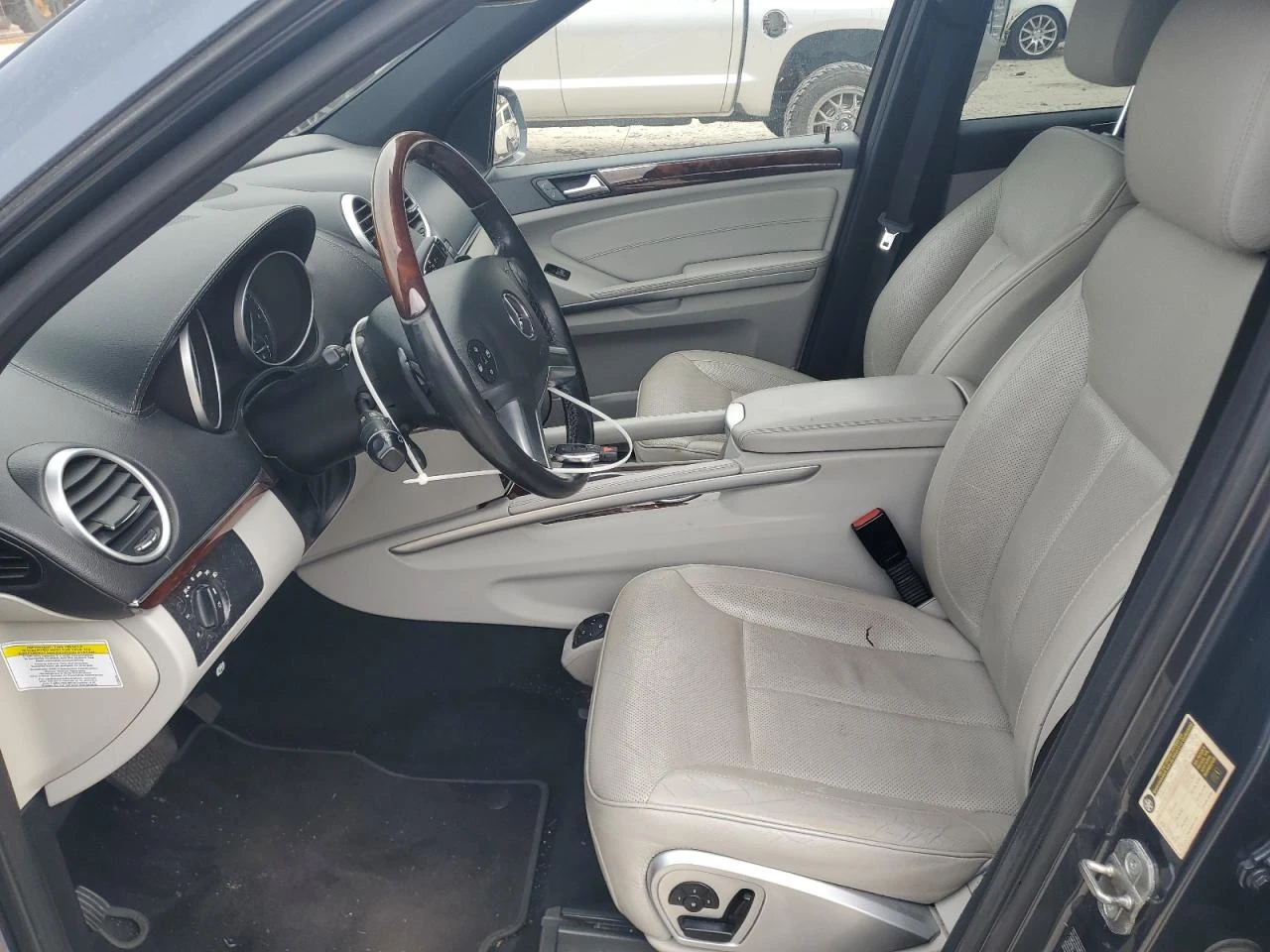 Mercedes-Benz GL 500 4MATIC - изображение 8