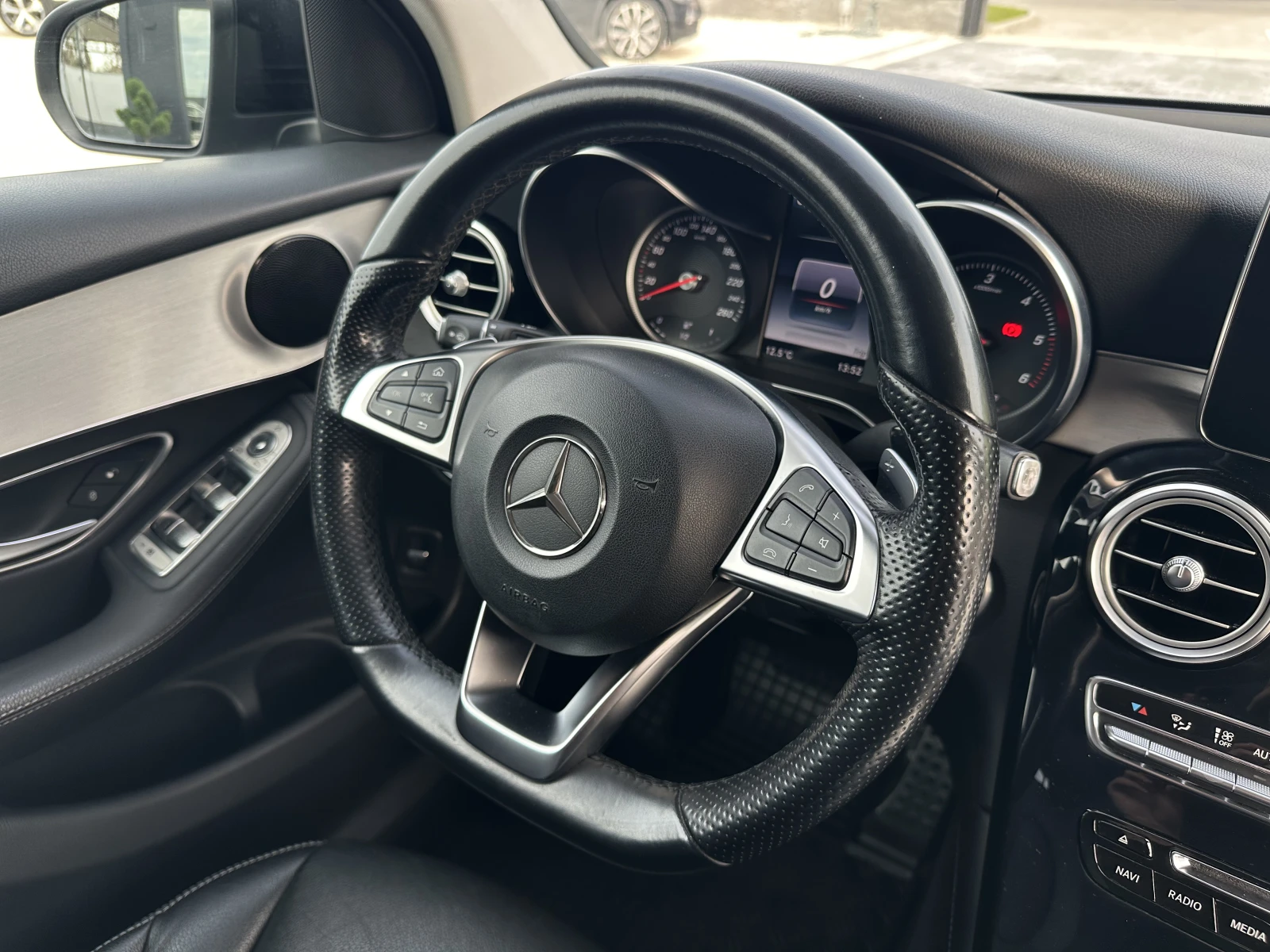 Mercedes-Benz GLC 220 d 4MATIC AMG LINE 155 000!! | Mobile.bg   12