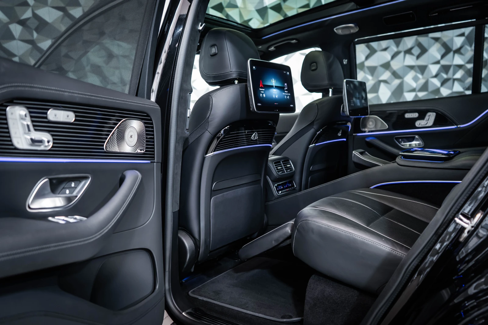 Mercedes-Benz GLS 600 Maybach 4M * Multimedia* FirstCl* 360* SoftCl*  | Mobile.bg � ����������� 14