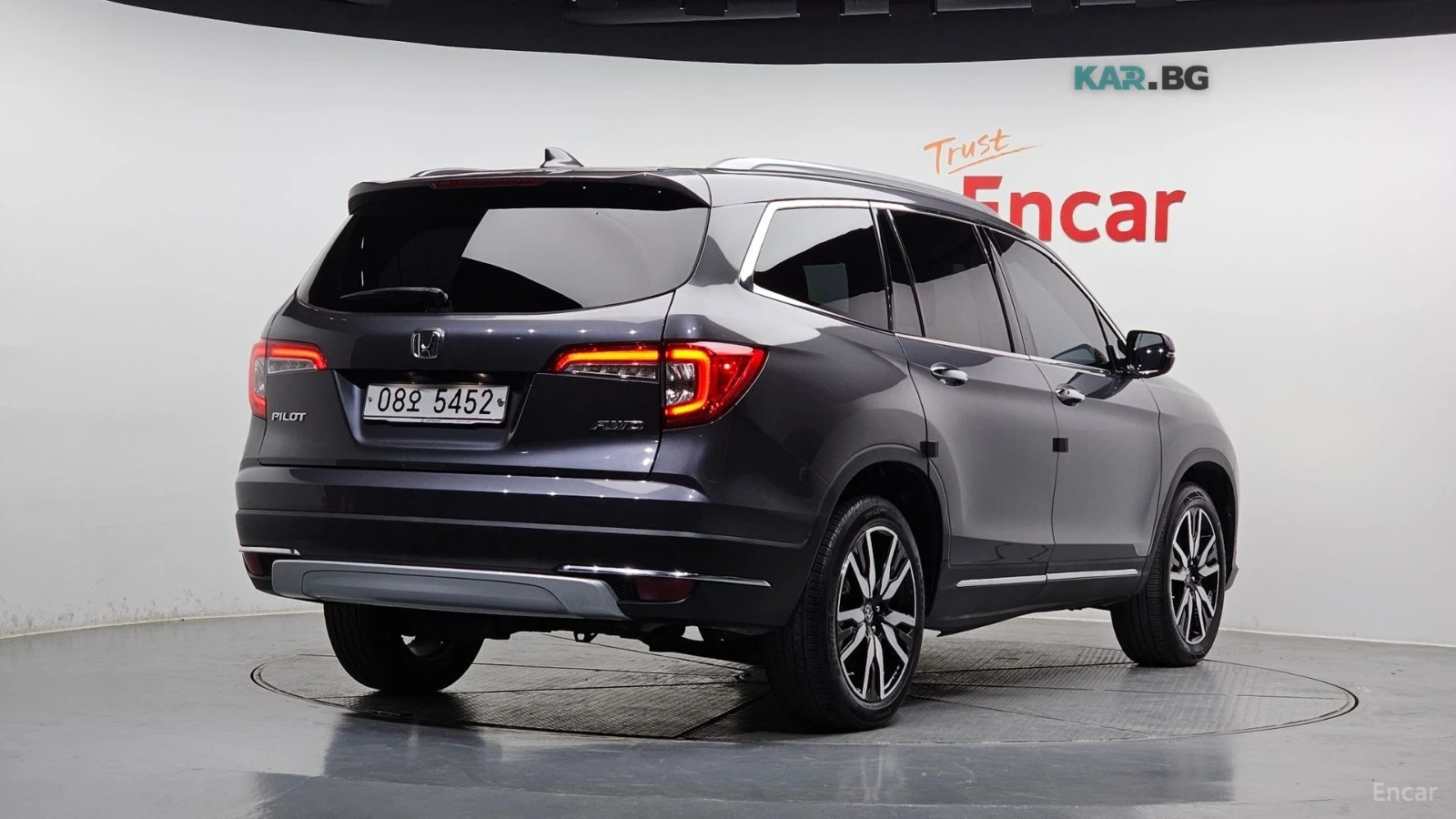 Honda Pilot 3.5 / DISTRONIC / ОБДУХ / ПОДГРЕВИ / 7МЕСТА / ПАНО, снимка 2 - Автомобили и джипове - 54834035