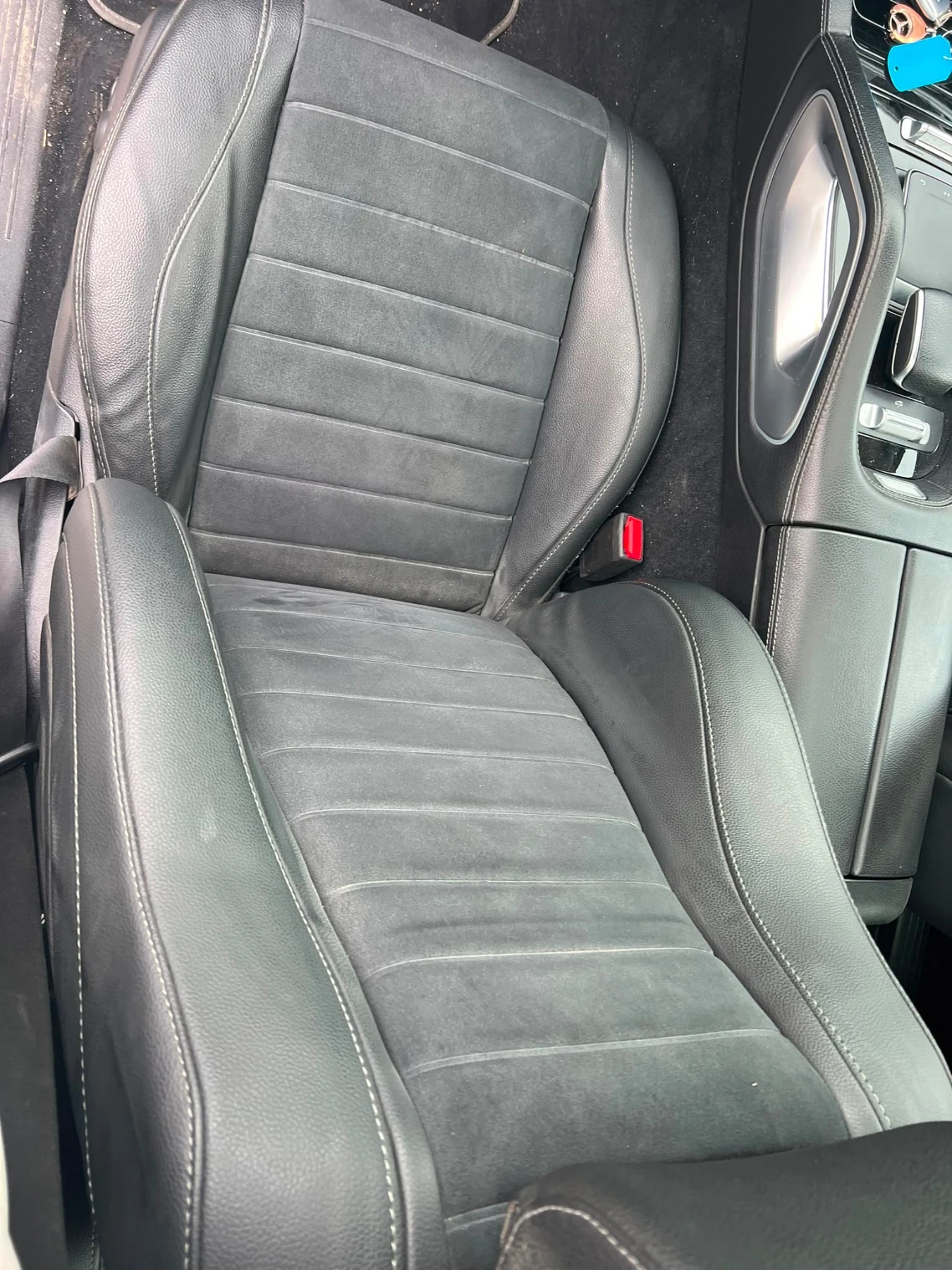 Mercedes-Benz GLE 300 d 4Matic Mild Hybrid Premium Plus, снимка 12 - Автомобили и джипове - 54902762