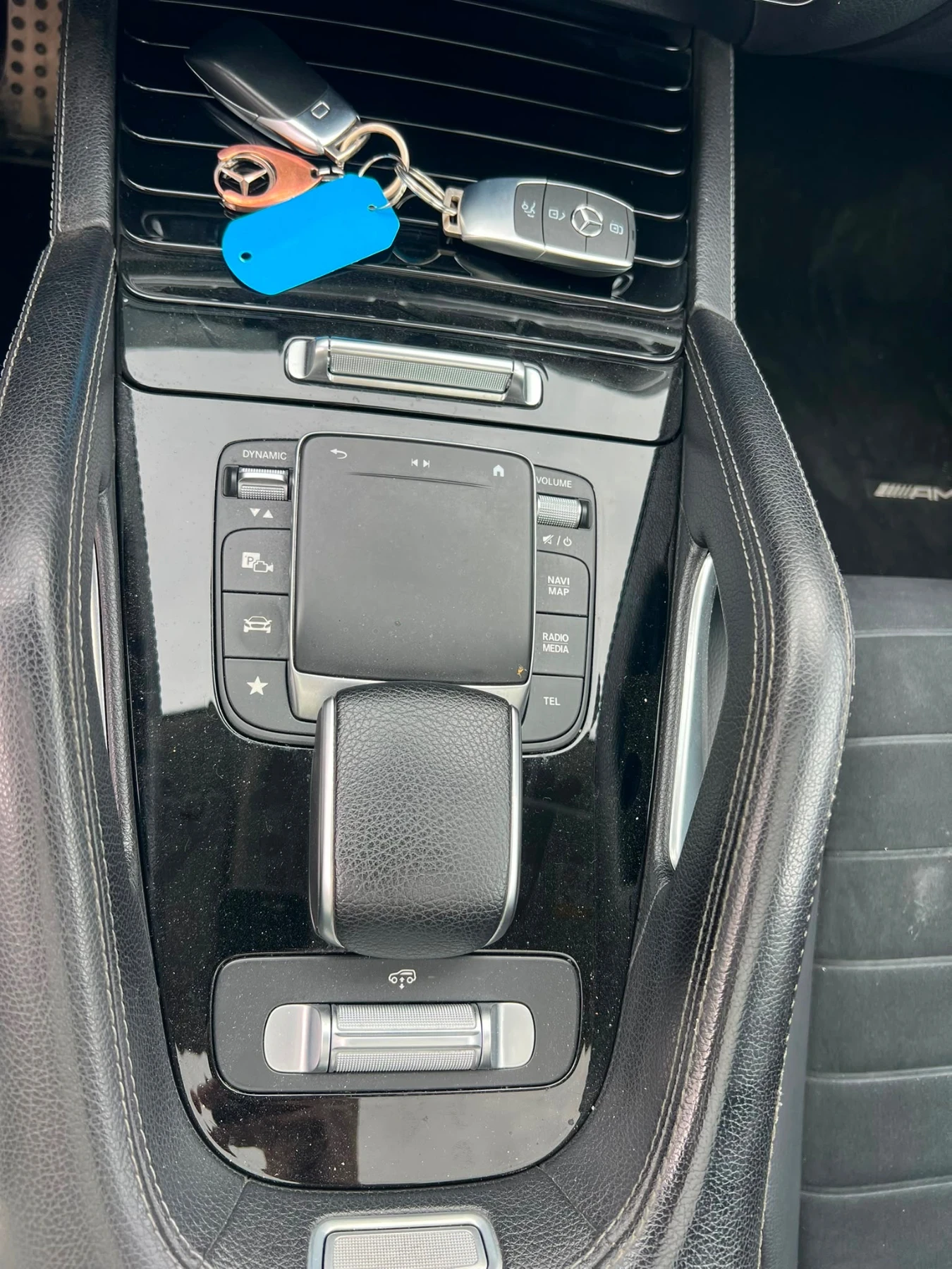 Mercedes-Benz GLE 300 d 4Matic Mild Hybrid Premium Plus, снимка 8 - Автомобили и джипове - 54902762