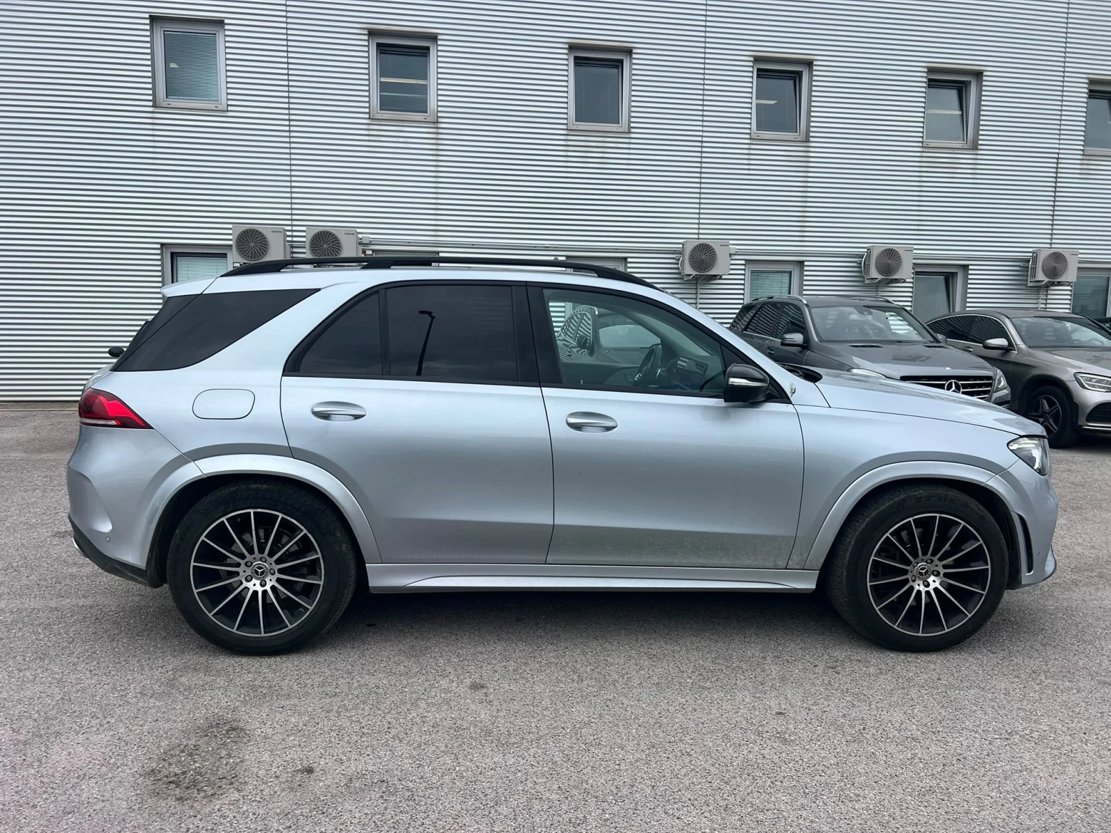 Mercedes-Benz GLE 300 d 4Matic Mild Hybrid Premium Plus, снимка 15 - Автомобили и джипове - 54902762