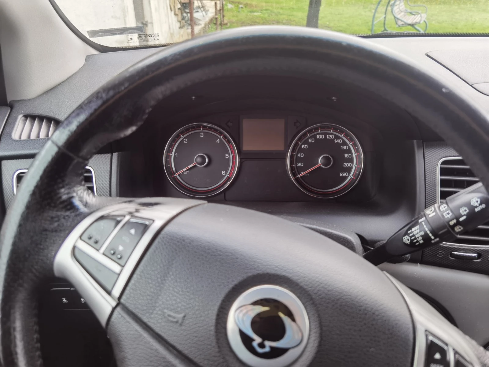 SsangYong Korando 2.0D, снимка 9 - Автомобили и джипове - 55104451
