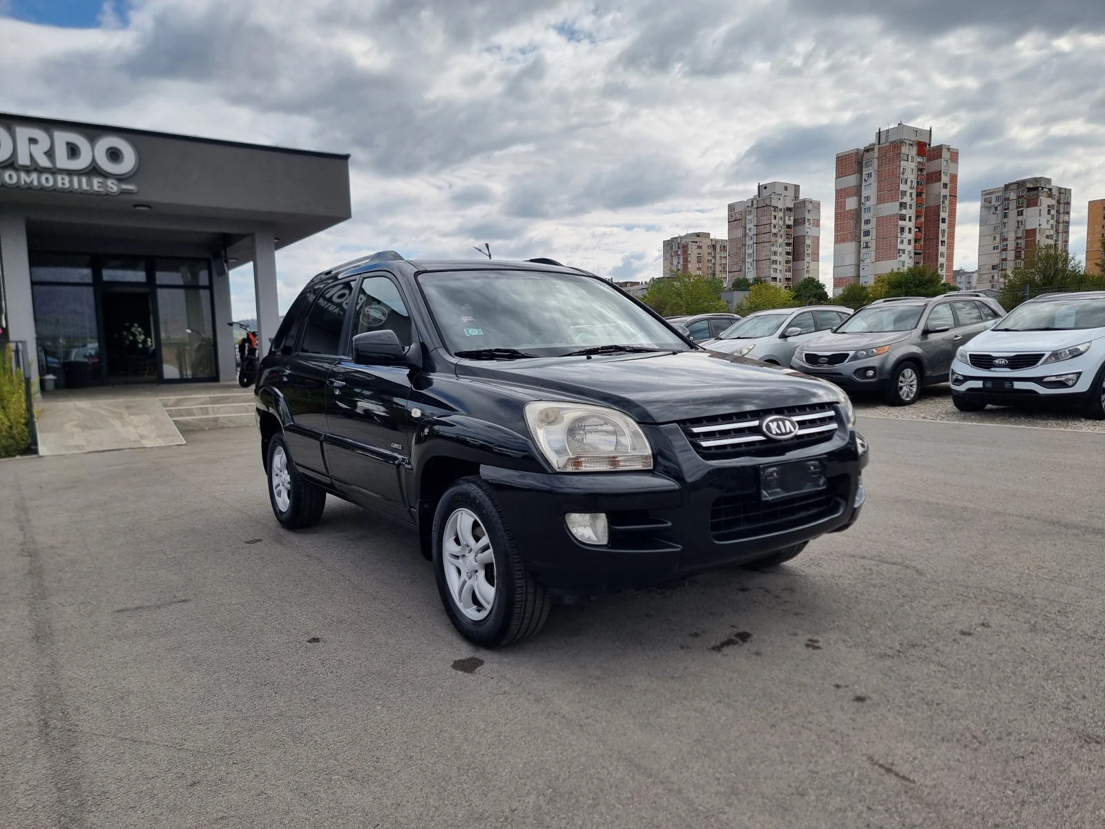 Kia Sportage 2.0CRDI, снимка 8 - Автомобили и джипове - 56294718