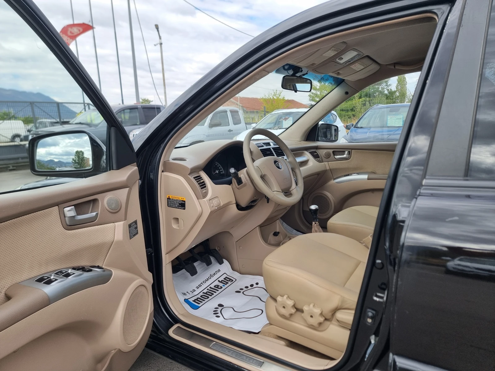 Kia Sportage 2.0CRDI, снимка 10 - Автомобили и джипове - 56294718