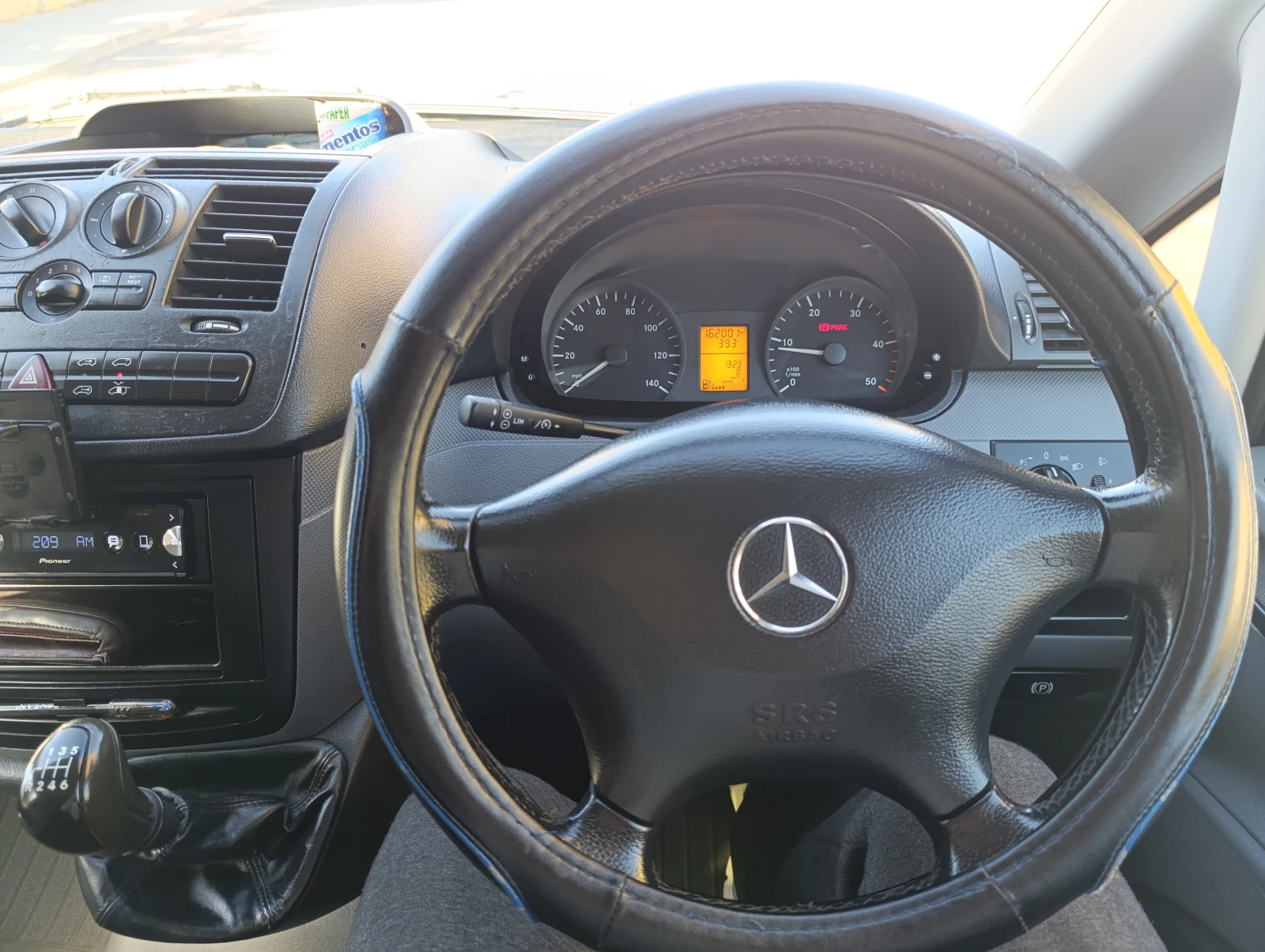 Mercedes-Benz Vito 115 CDI, снимка 10 - Бусове и автобуси - 53923543