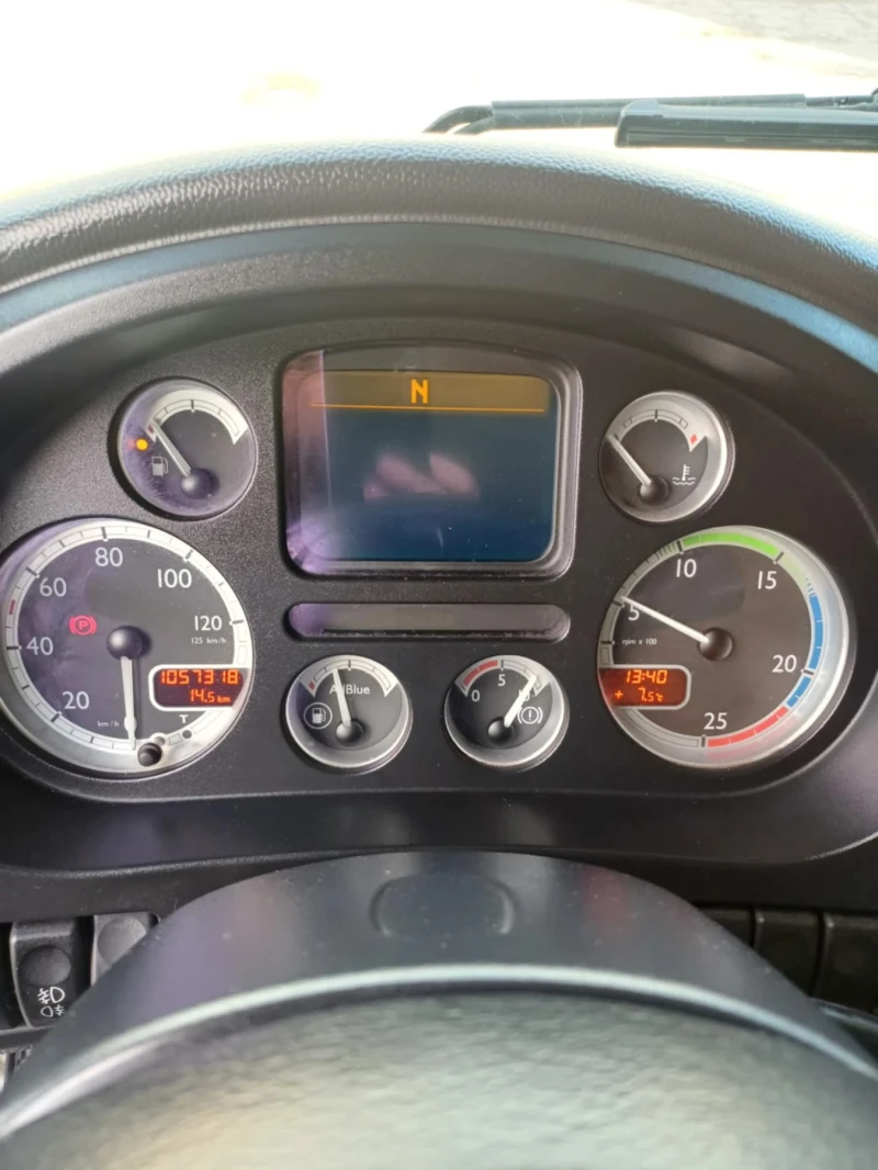 Daf XF 105 Влекач, снимка 10 - Камиони - 52296688