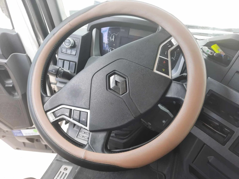 Renault T, снимка 9 - Камиони - 53082708