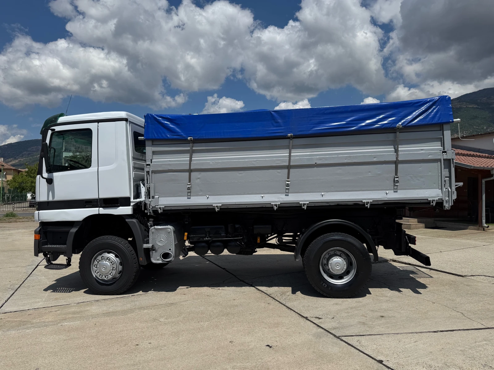 Mercedes-Benz Actros 1835 , 4x4 , 4.80m - изображение 9