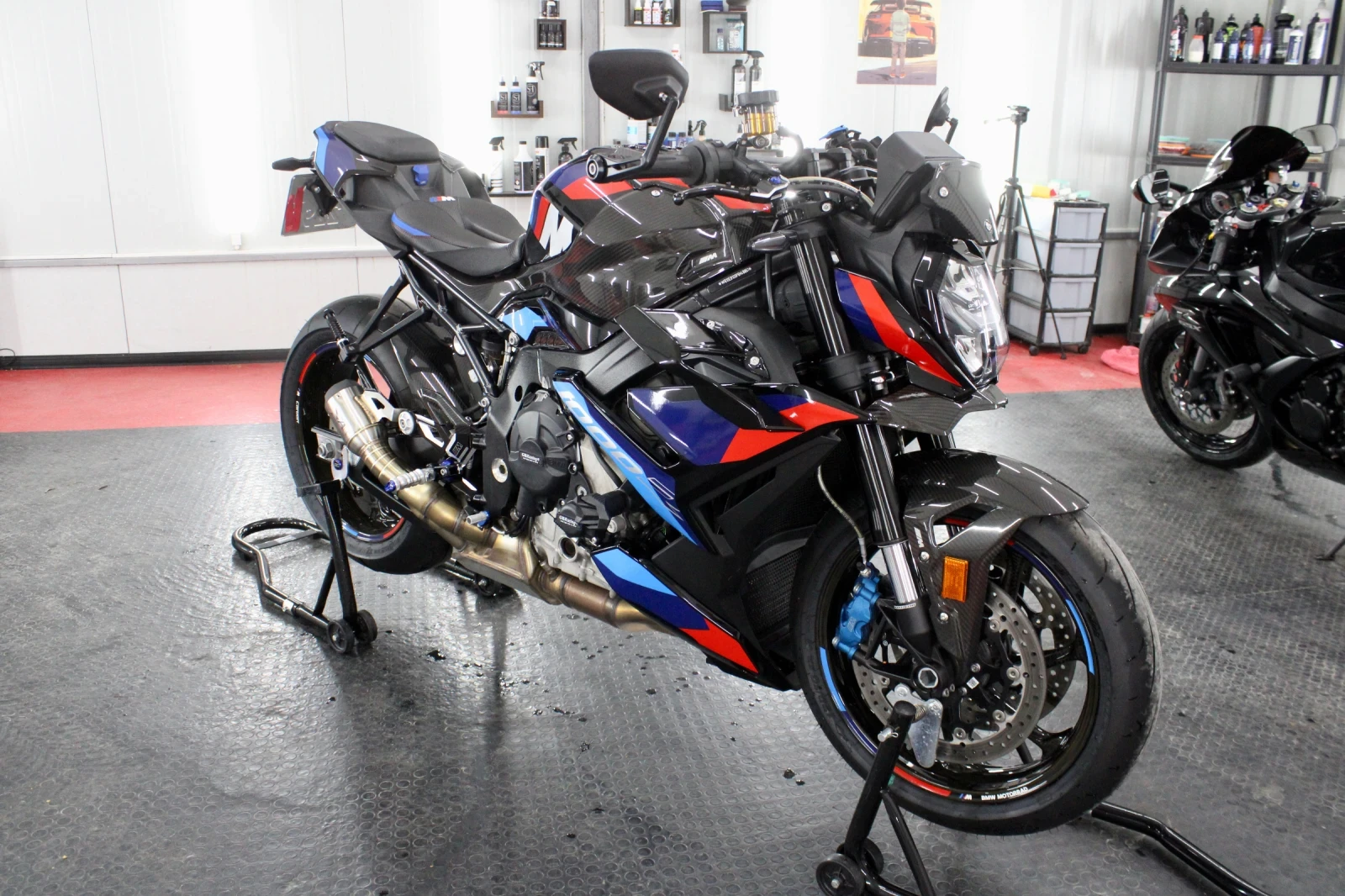 BMW M 1000R Carbon/Competition  - изображение 4