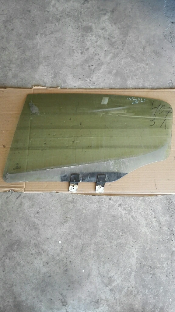 Стъкло задно ляво Пежо 407 седан (двойно)