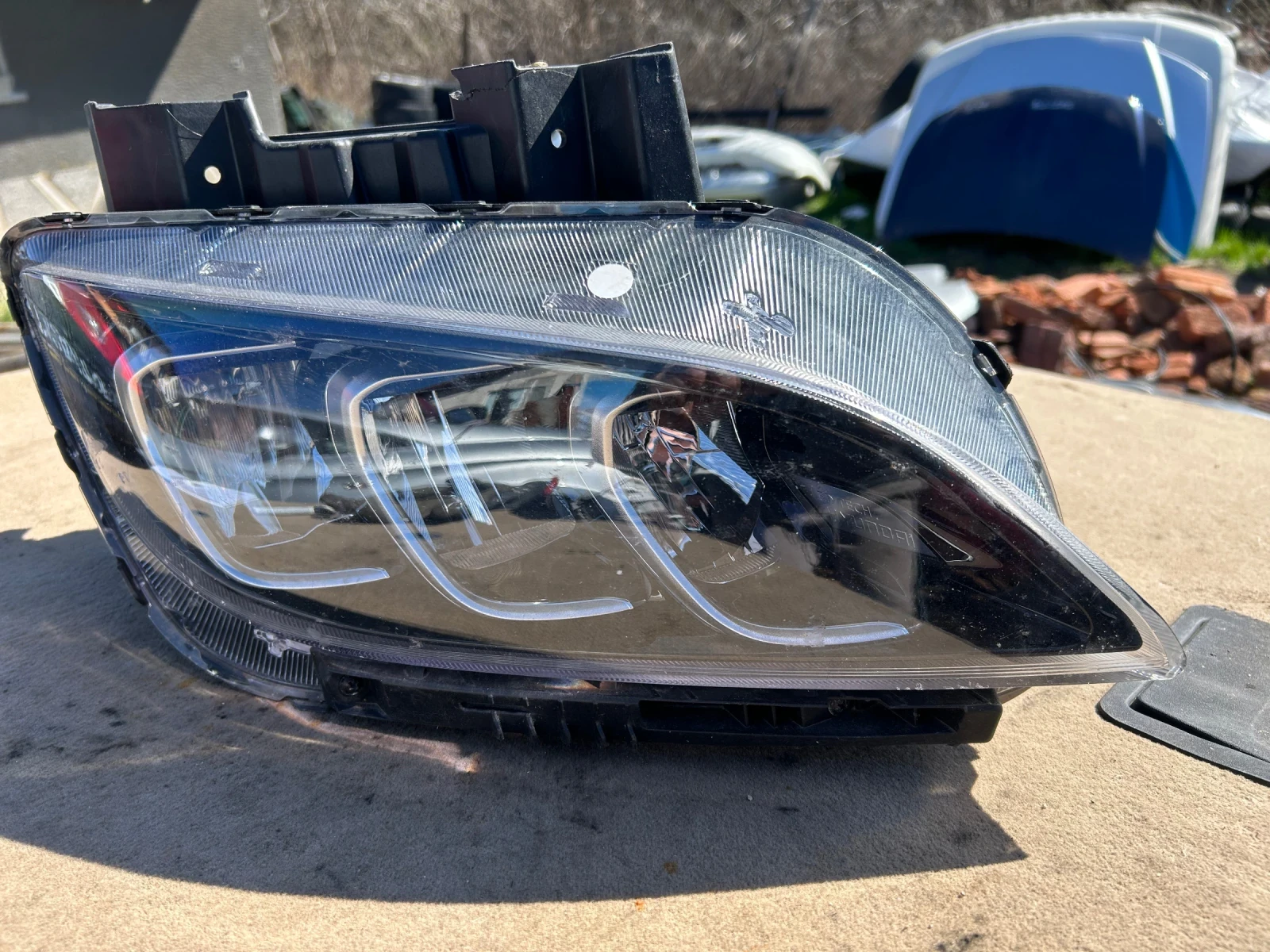 Десен фар за HYUNDAI KONA FACELIFT 2023г