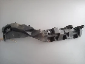 Водач предна броня под десен фар Рено Лагуна 2.0дци (9)