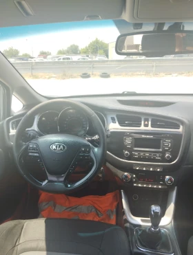 Kia Ceed 1.6 CRDI 128к.с., EURO 5, АВТОПИЛОТ, ПАРКТРОНИК , снимка 12