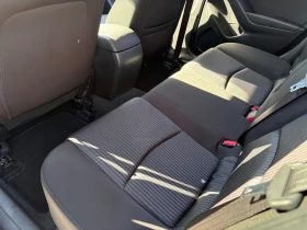 Mazda 3 2.2D-автоматик, снимка 10